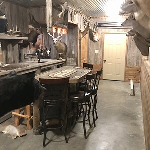 Trophy Room & Bar