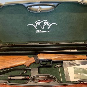 Blaser R8 Classic Sporter Rifle