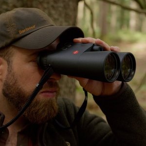 Leica Geovid R The Binoculars With Rangefinder