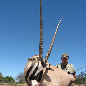 Gemsbuck hunted with Andrew Harvey Safaris