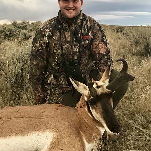 Hunt Pronghorn in Wyoming USA