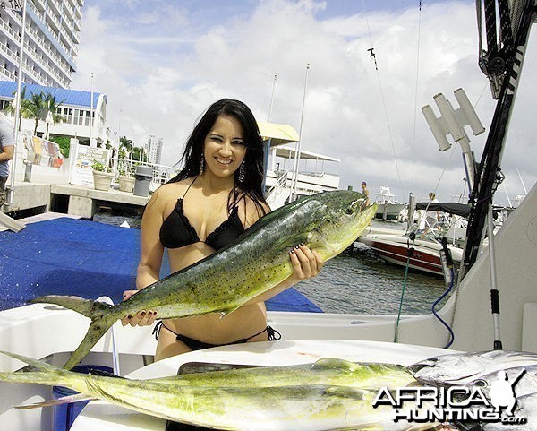 Fishing Babes