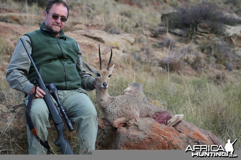 Hunting Vaal Reedbuck