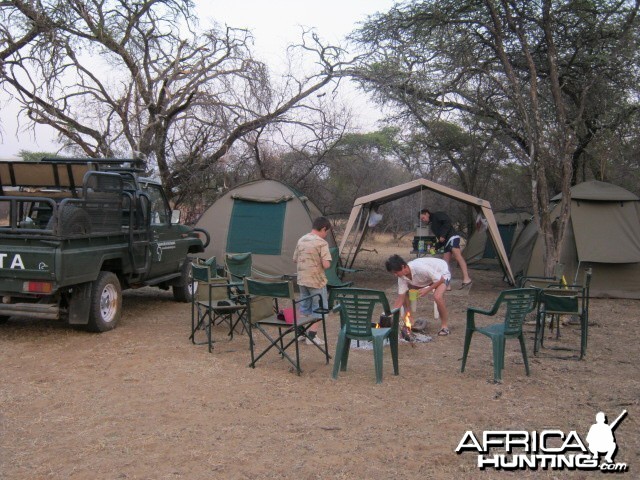 Camping with the kids Savanna hunting safaris