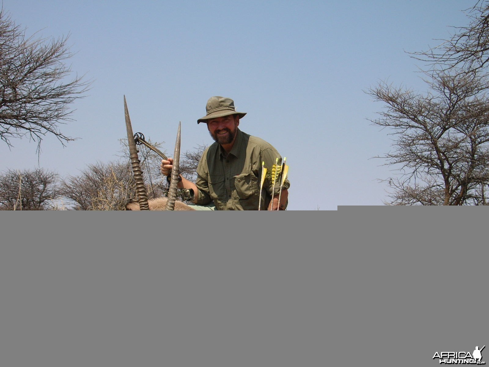 Bowhunting Gemsbok in Namibia