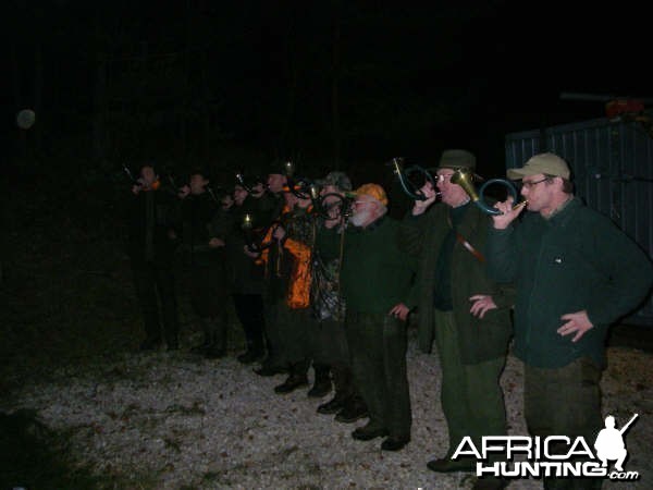 Traditions in Germany, Playing of the Horns