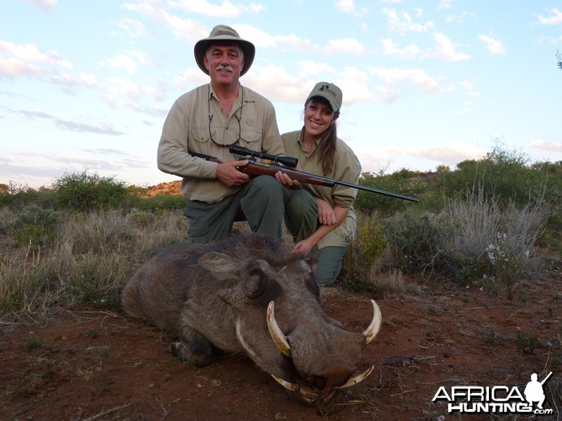 Warthog hunt with Wintershoek Johnny Vivier Safaris