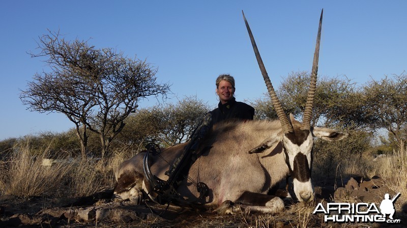 Gemsbok hunt with Wintershoek Johnny Vivier Safaris