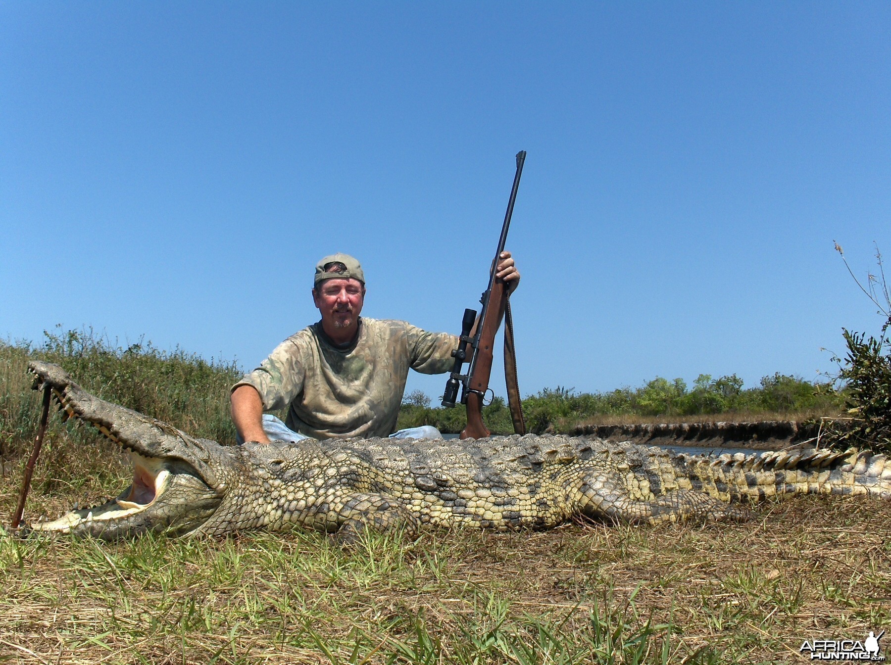 12' nile crocodile mozambique