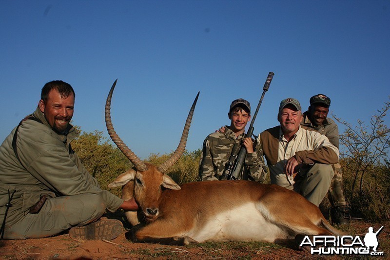 Lechwe hunt with Wintershoek Johnny Vivier Safaris