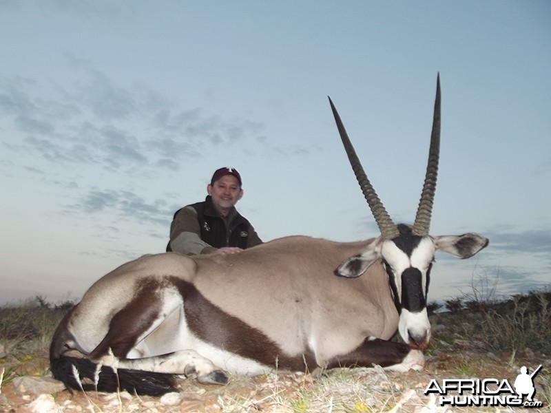 Gemsbok hunt with Wintershoek Johnny Vivier Safaris