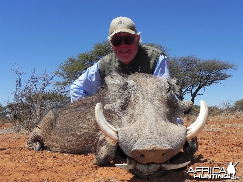 Warthog hunt with Wintershoek Johnny Vivier Safaris