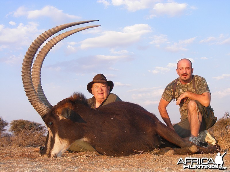 Sable hunt with Wintershoek Johnny Vivier Safaris