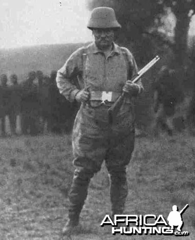 Theodore Roosevelt 1009 Hunting in Africa