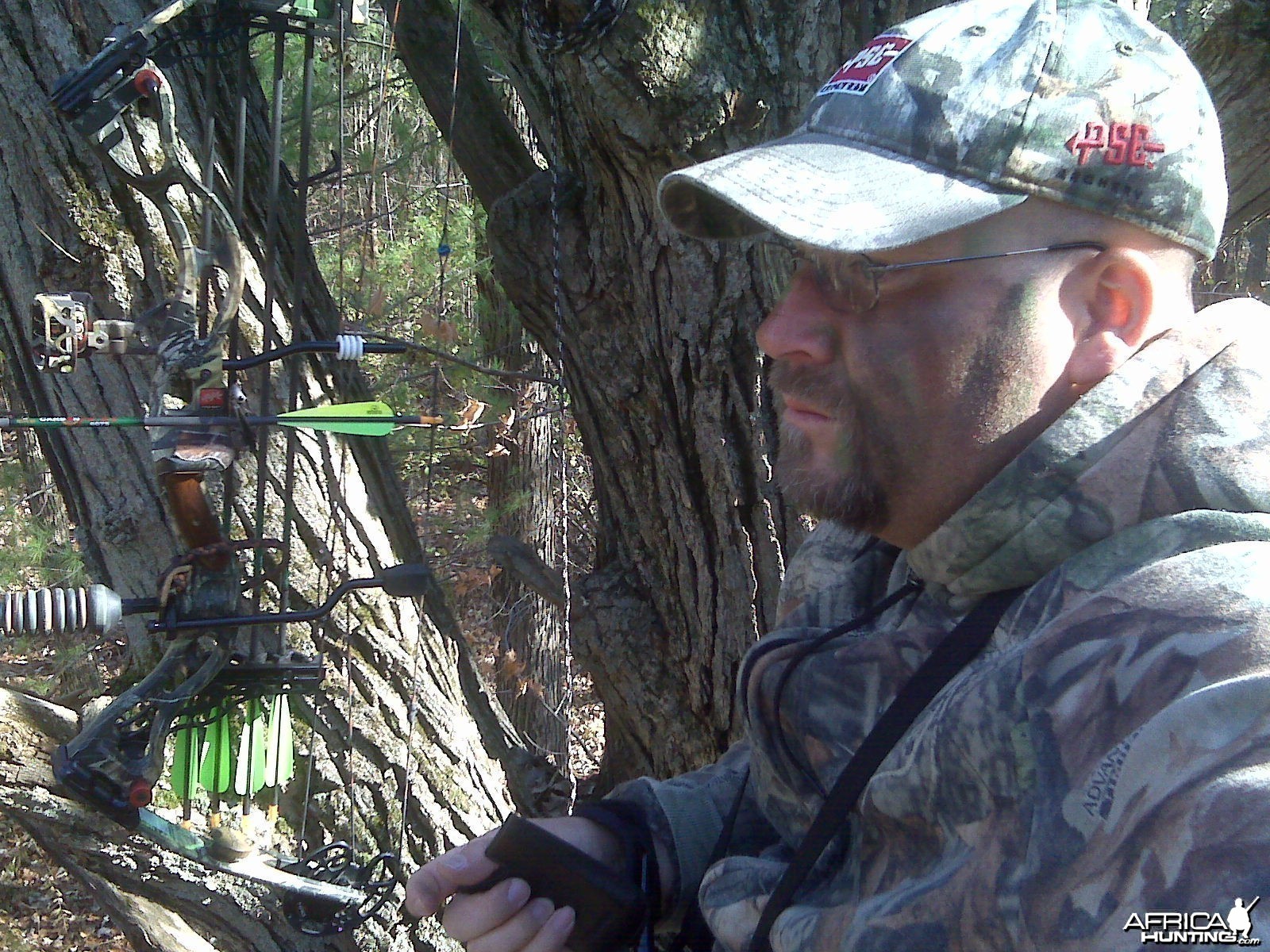 Sitting in my treestand in NY just waiting for a bruiser, US