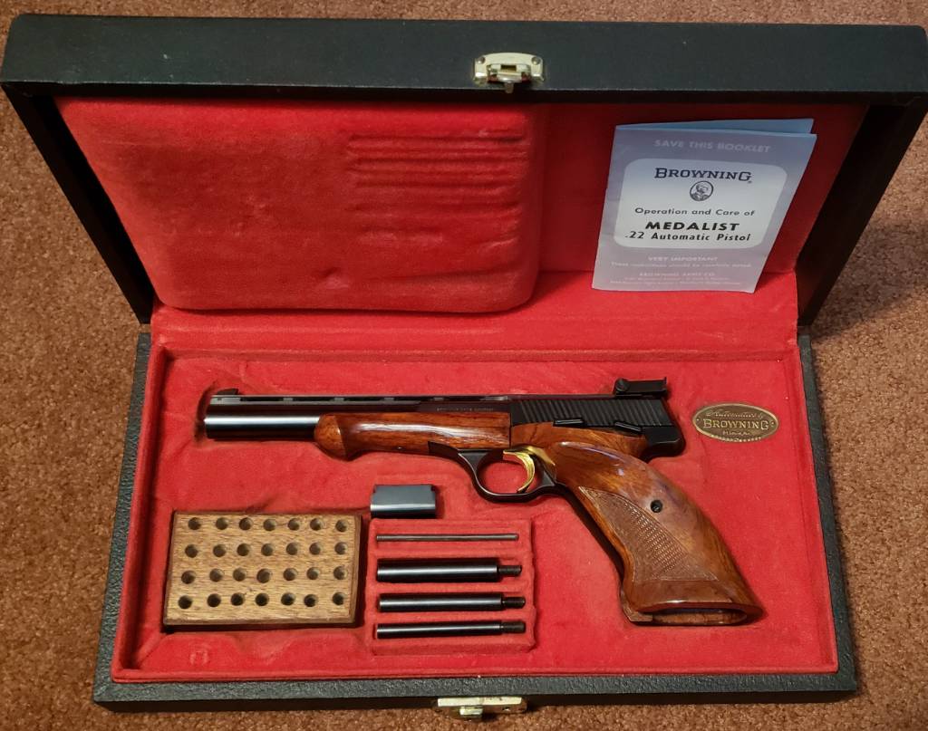 Cased Browning Medalist 22 Pistol 1967 3608