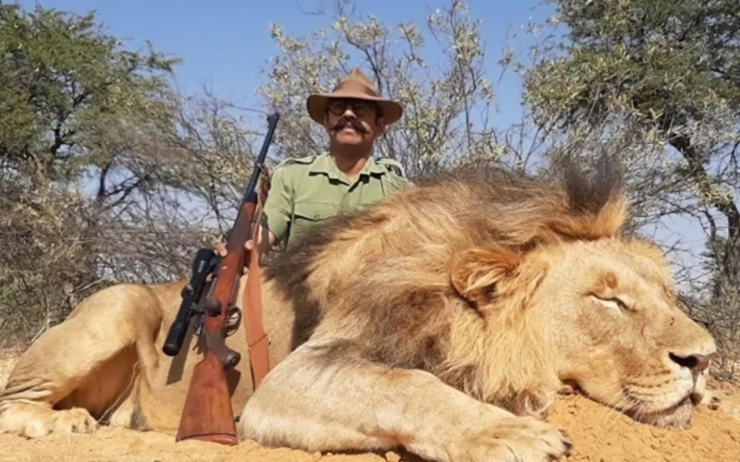 Ban-Trophy-Hunting-About-Us@2x.jpg