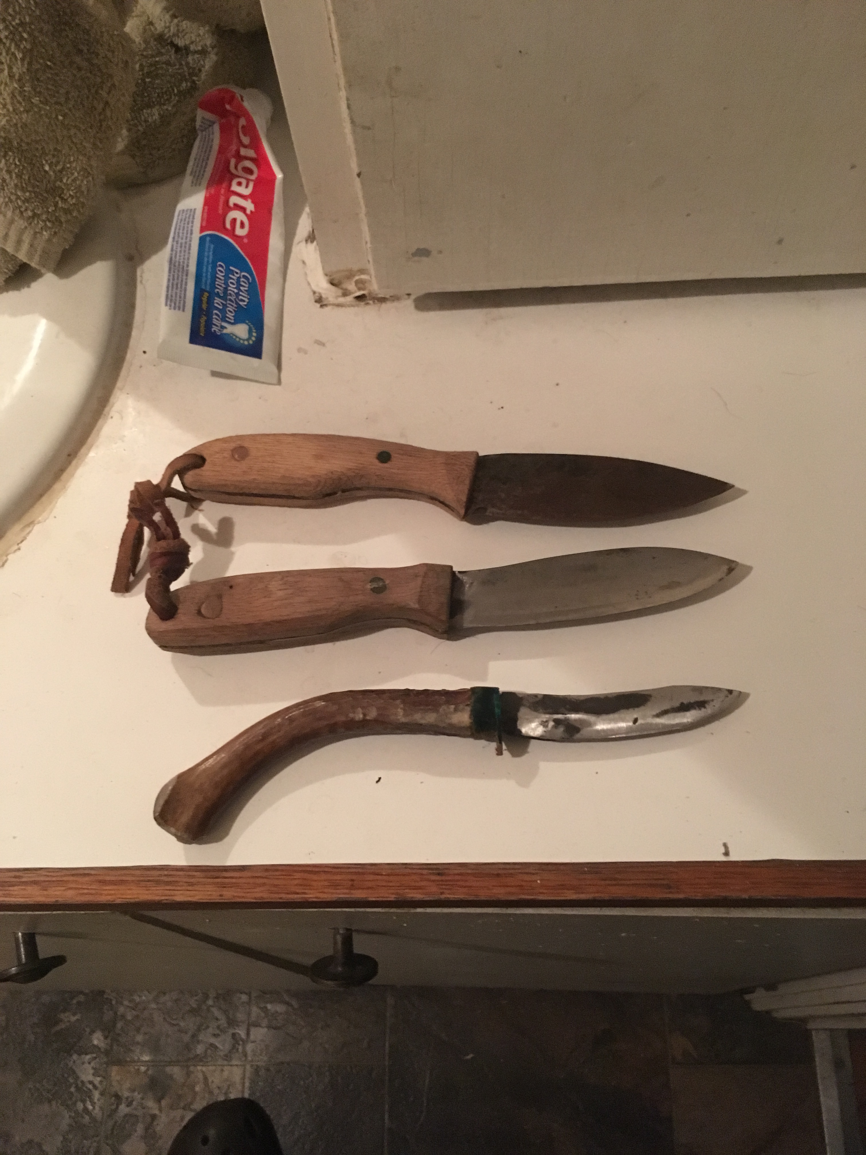 Knives north of the border | AfricaHunting.com