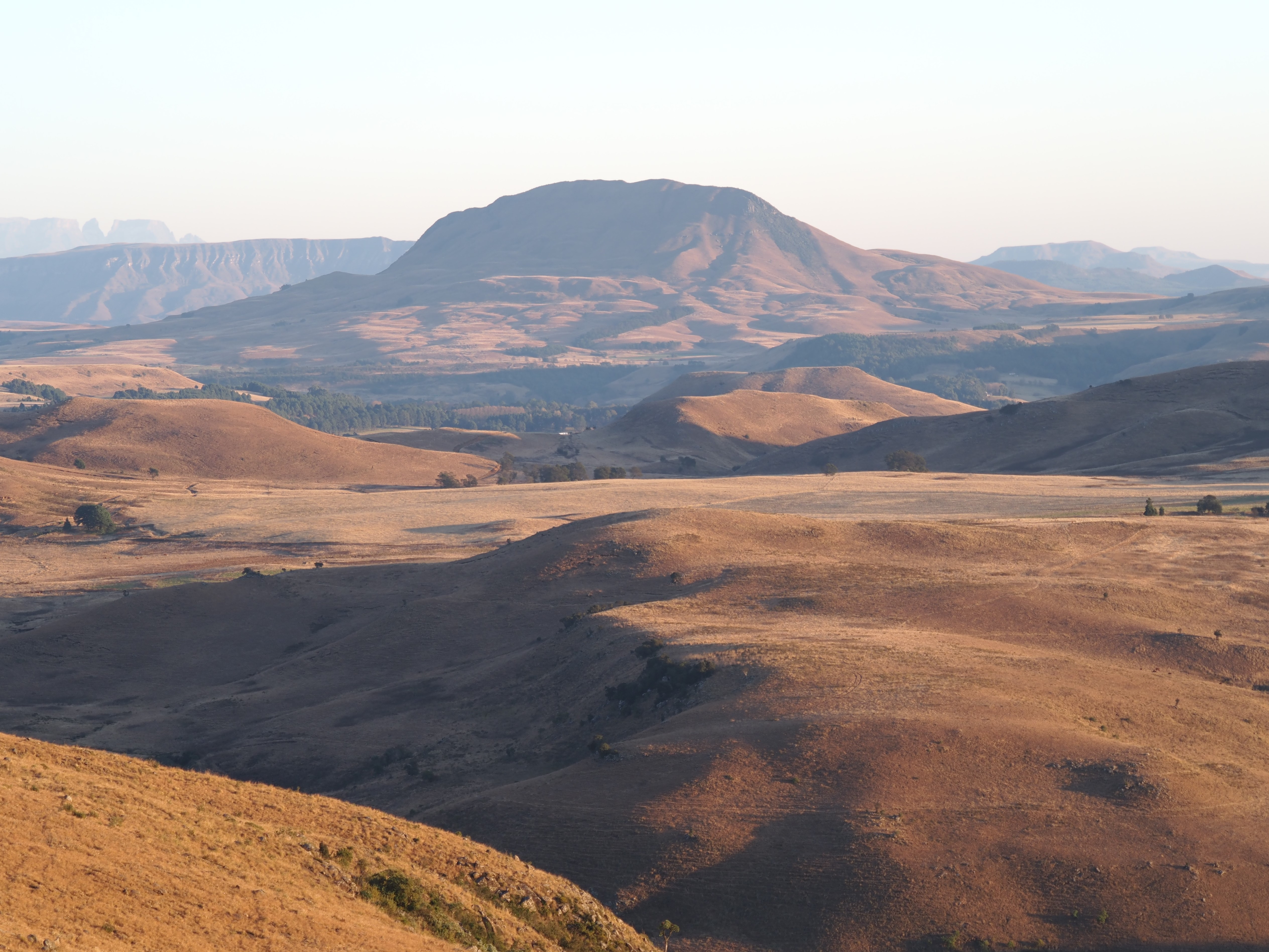 IMG_6127 Views of the Drakensberg foothills.JPG