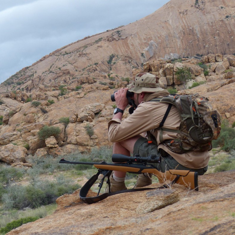 labimg_790_3_Instagram-Jaeger-Namibia-spotting-5-1024x1024.jpg