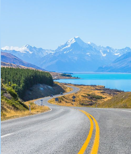 LAKE Pukaki.png