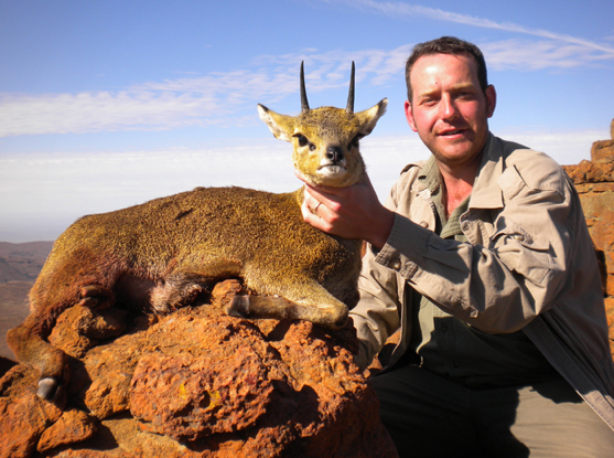 Mini 10 dik dik hunting record.png