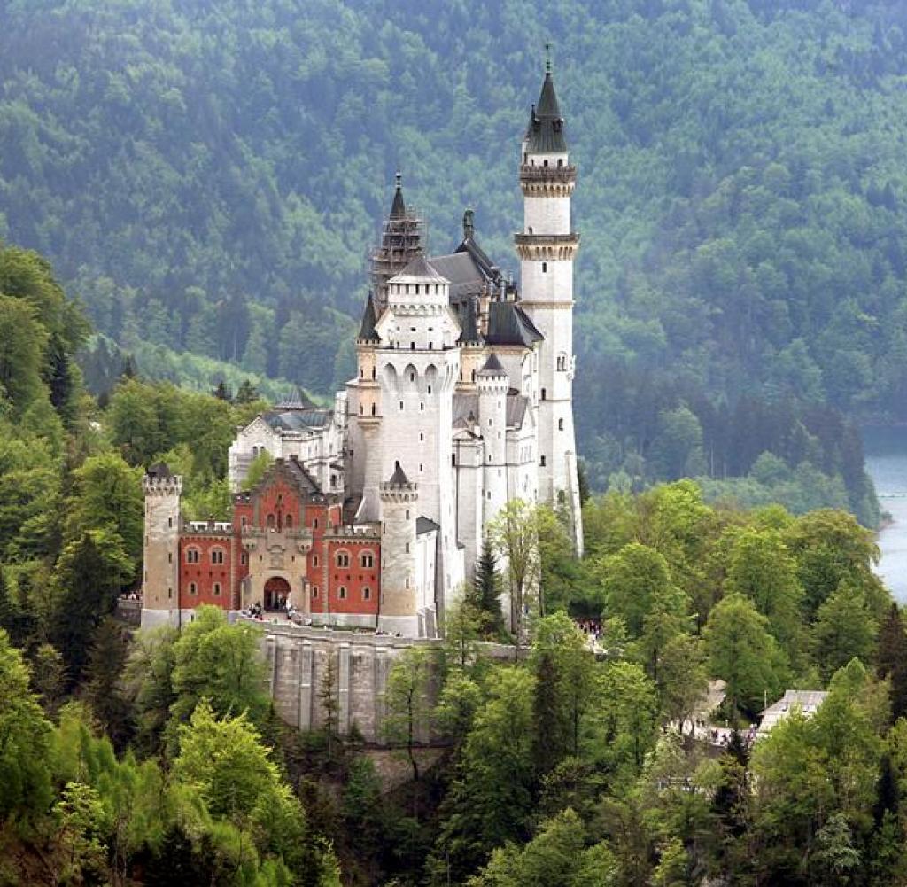 neuschwanstein.jpg