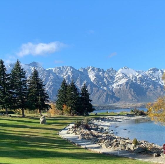 queenstown golf club.png