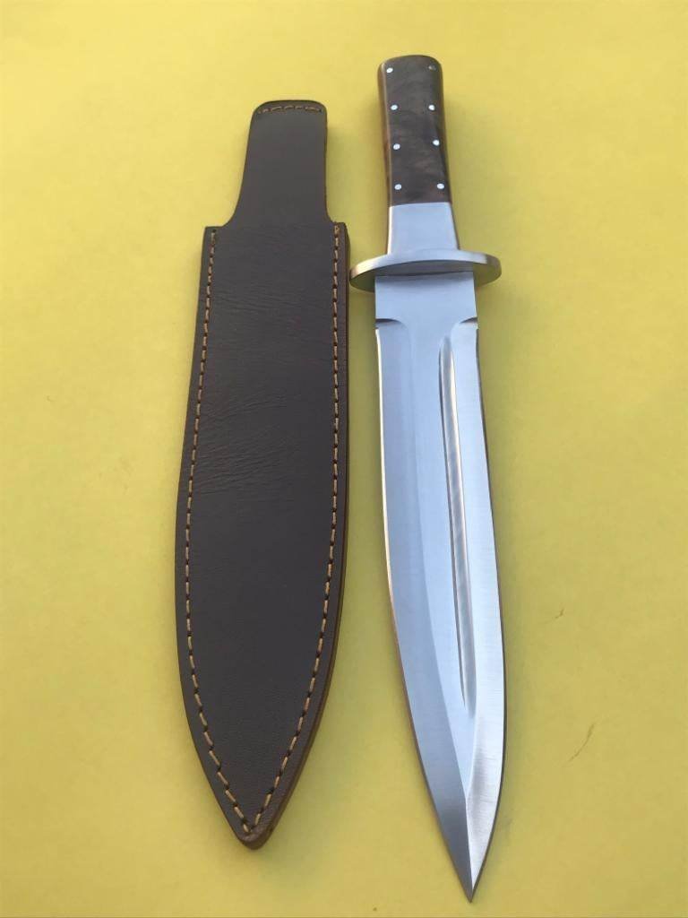 Custom Fighter Style Knife By Freer | AfricaHunting.com