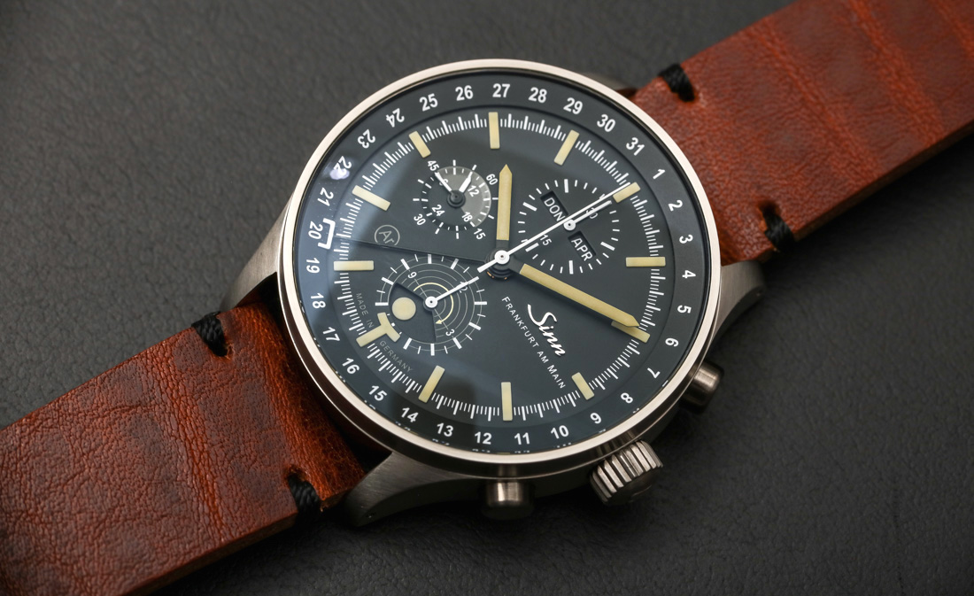 Sinn-Hunting-Watch-3006-01.jpg