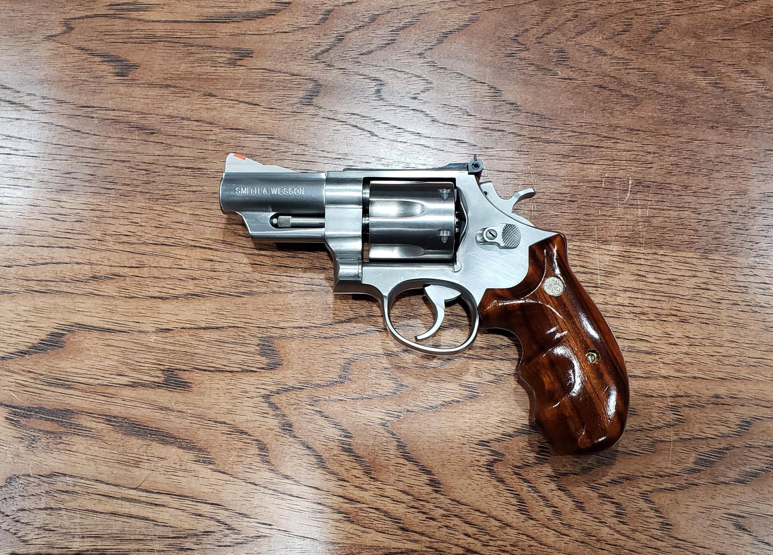 For Sale S&W Model 657 Stainless 3