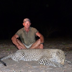 Hunting Leopard Tanzania