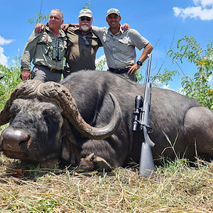 Hunting Buffalo in Zimbabwe