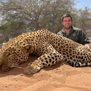 Hunting Leoapard with Jacques Spamer - JKO Hunting Safaris