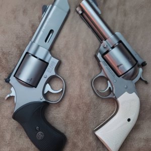 44 Magnum Handguns