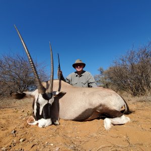 Gemsbok Cow Hunt