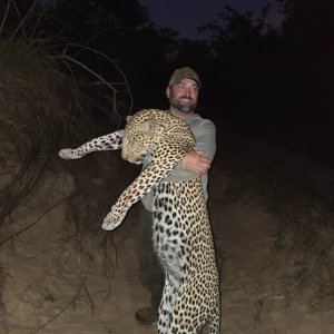 Leopard Hunt Tanzania