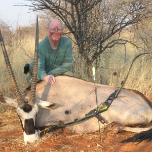 Bowhunting Gemsbok in Namibia