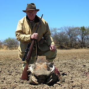 Hunting Warthog in Namibia