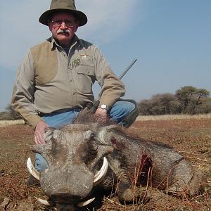 Hunting Warthog in Namibia