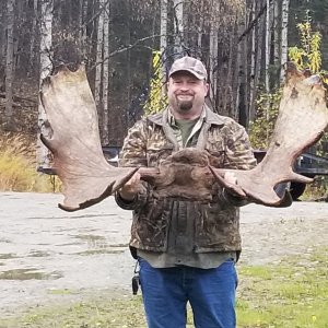 Alaskan Moose Hunt