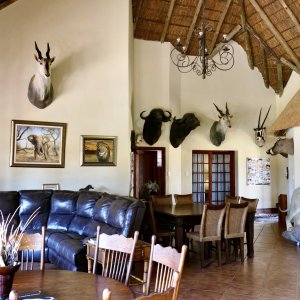 Doornrand Safaris lodge interior