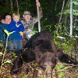 Media 'Black Bear Hunt Canada' in category 'Hunting Worldwide'