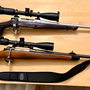 Media 'Sauer 101 Alaskan & Mauser M03 Rifles' in category 'Weapon & Ammunition'