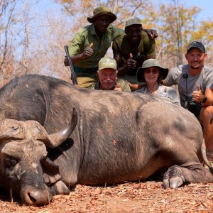 Omay Buffalo Hunt Zimbabwe