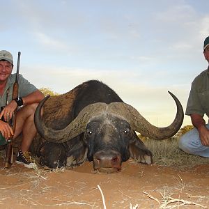 Hunting Buffalo with Wintershoek Johnny Vivier Safaris in SA