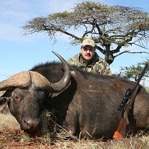 Hunting Buffalo with Wintershoek Johnny Vivier Safaris in SA