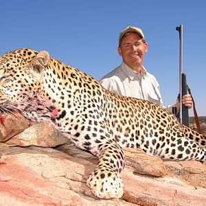 Hunting Leopard with Wintershoek Johnny Vivier Safaris in SA