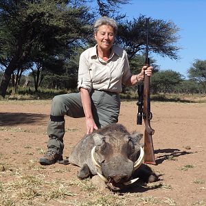 Hunting Warthog in Namibia