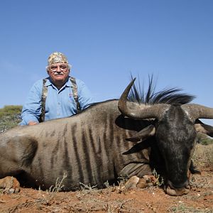 Blue Wildebeest hunt with Wintershoek Johnny Vivier Safaris